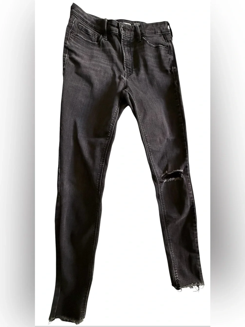 Old Navy Black High-Rise Skinny Jeans with Knee Rip|Size 4 - Picture 3 of 5